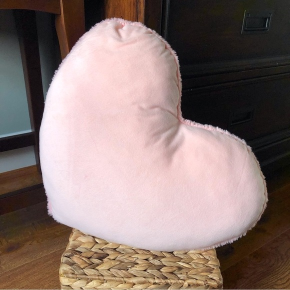 pink fuzzy heart pillow - Picture 2 of 2